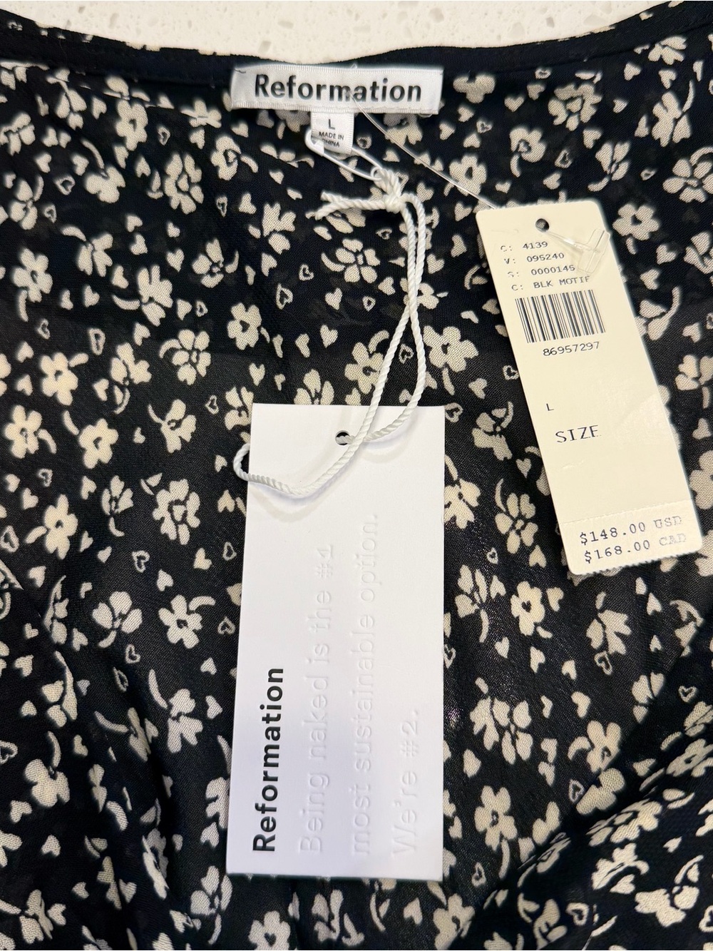 Reformation Britta Top Floral Tie Front Black Cream VNeck Short Sleeve NWT Large - Picture 3 of 14
